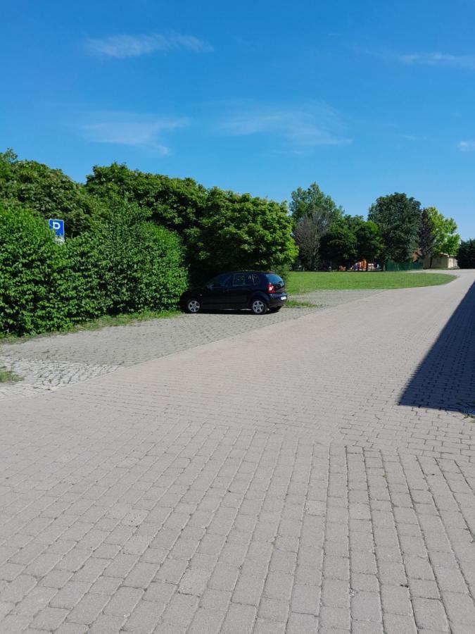 Sport & Freizeit Centrum Pension Heudeber Exterior foto
