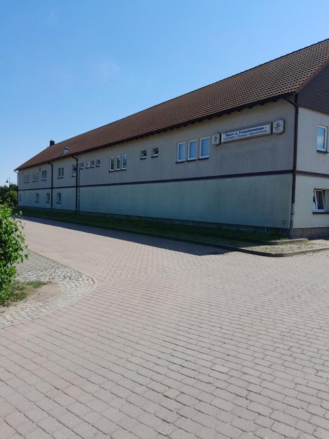 Sport & Freizeit Centrum Pension Heudeber Exterior foto